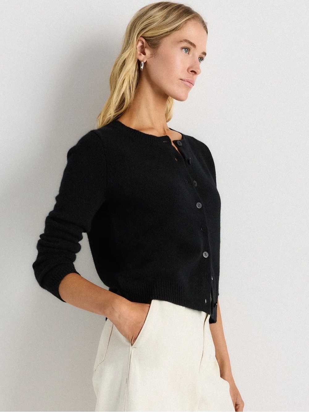 Mongolian Cashmere Cropped Crew Cardigan - Size Medium - Picture 3 of 3